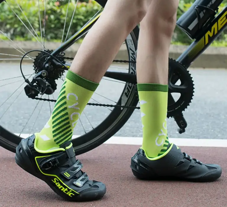 Men’s stripe patterned fast dry cycling crew socks