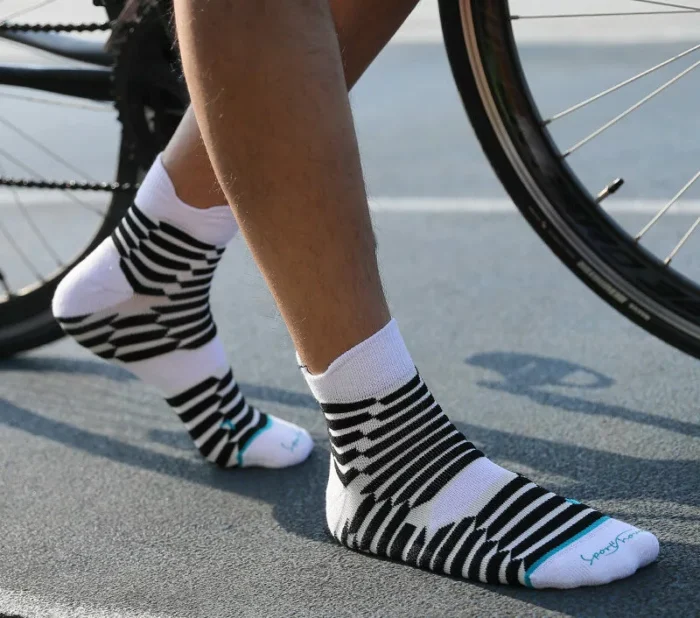 Men's towel bottom non slip cycling crew socks - Imagen 8