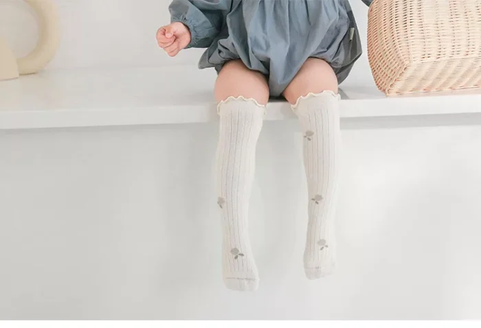 Babies' spring Floral loose cuff knee high socks - Image 8