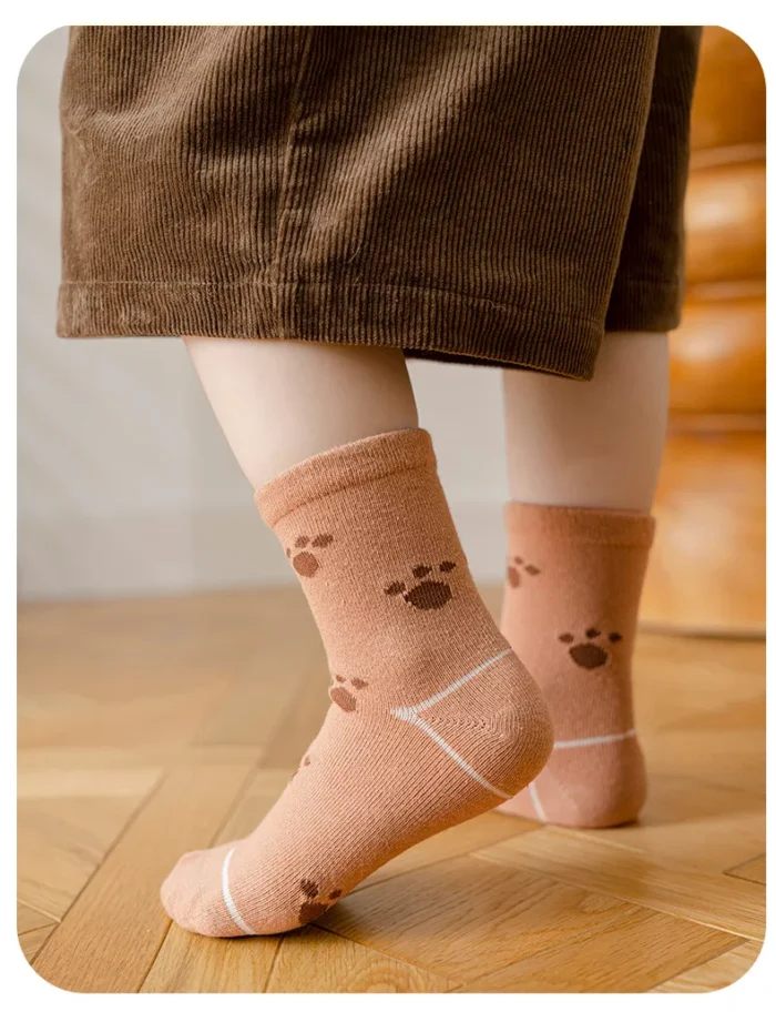 Kids' autumn cartton bear cotton ankle socks - Image 4