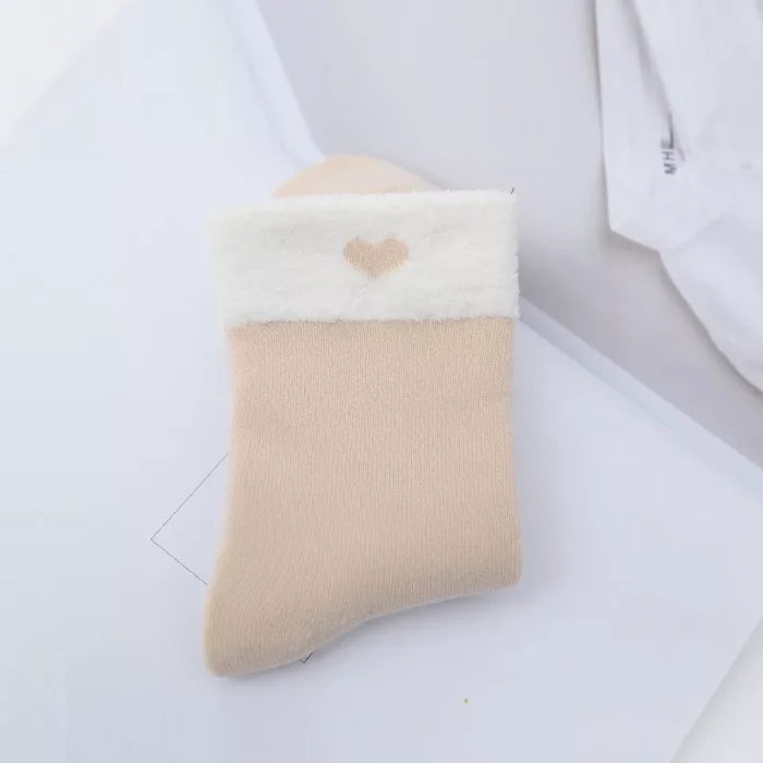 Thickened heart pattern loose cuff socks for postpartum women - Imagen 2